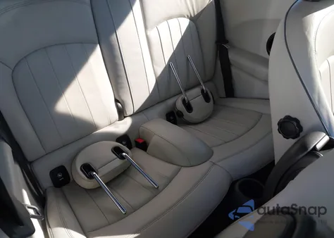 2016 Mini Hardtop Cooper z USA, uszkodzony, nr VIN WMWXP5C54G2D14585